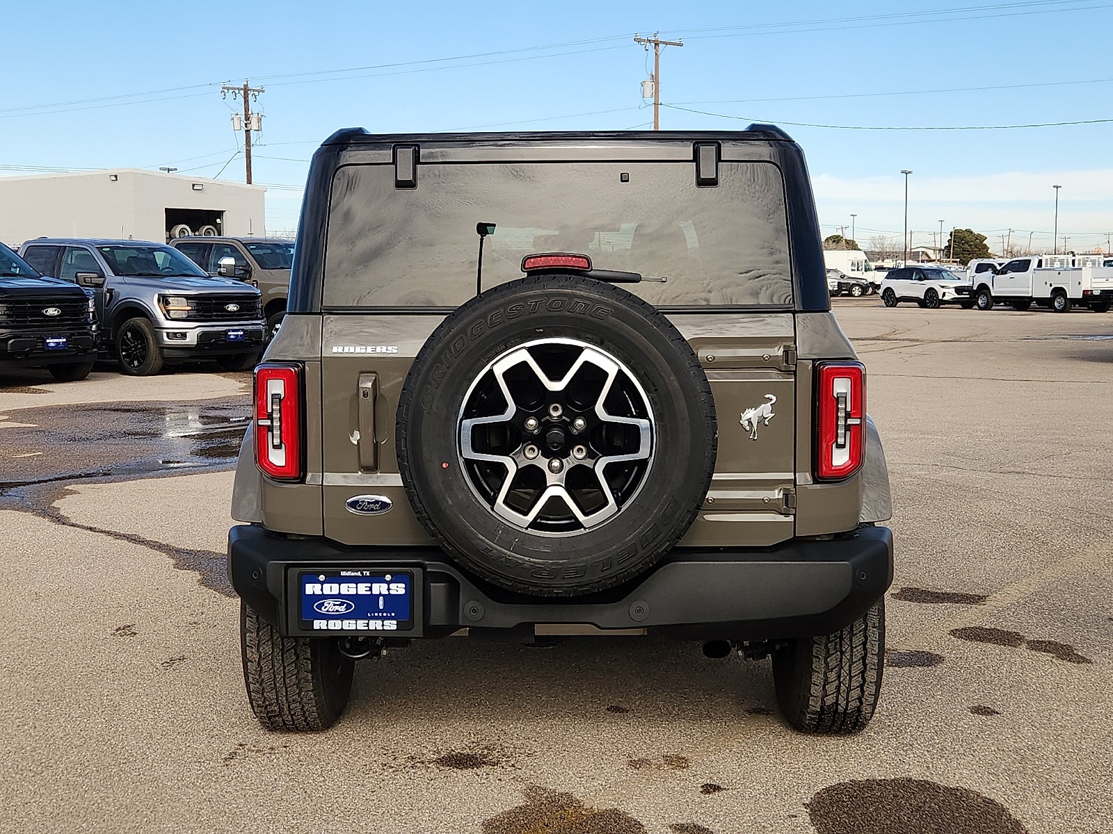 2025 Ford Bronco Outer Banks