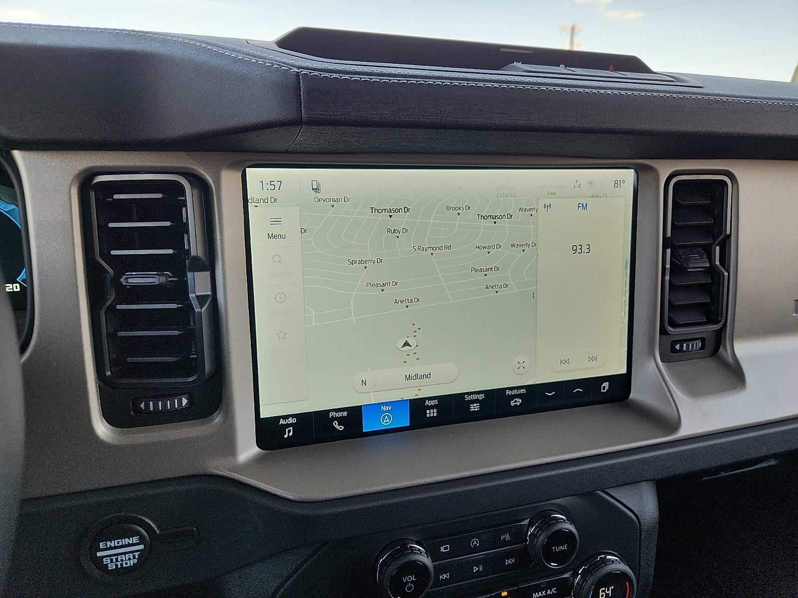 2026 Ford Bronco Outer Banks