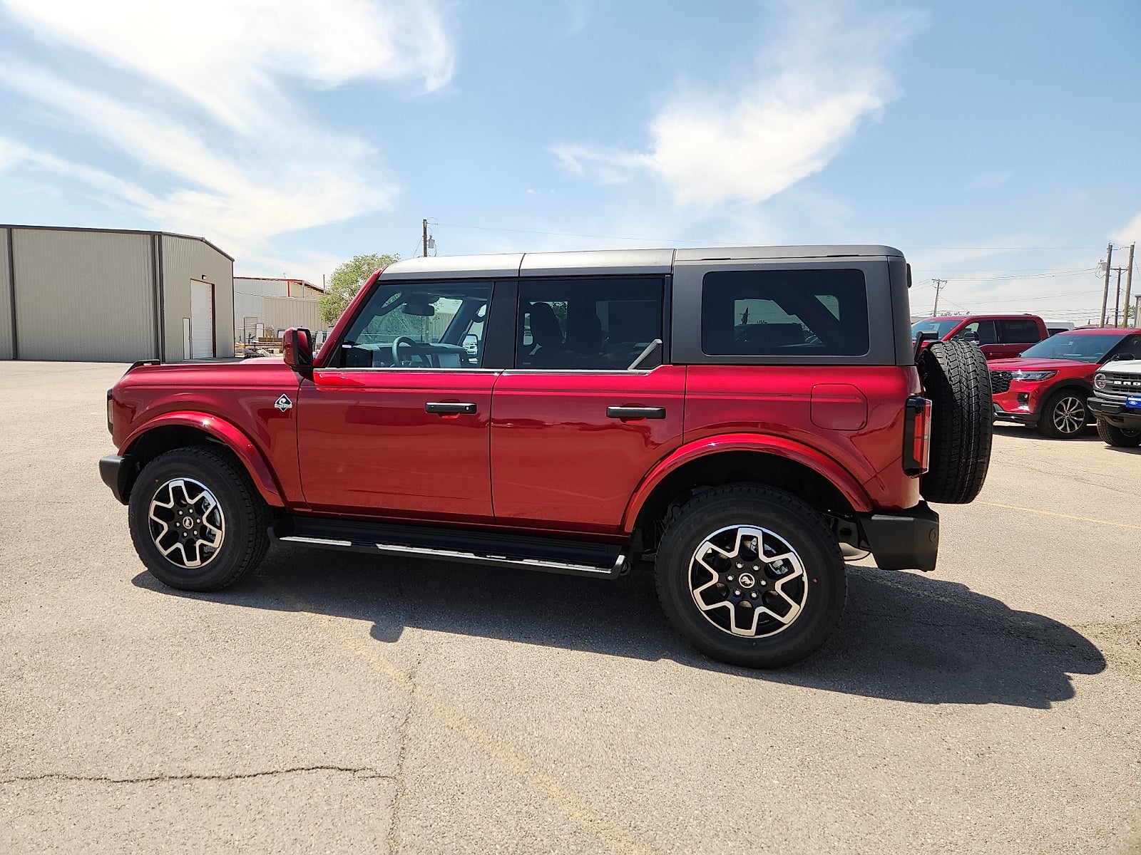 2026 Ford Bronco Outer Banks