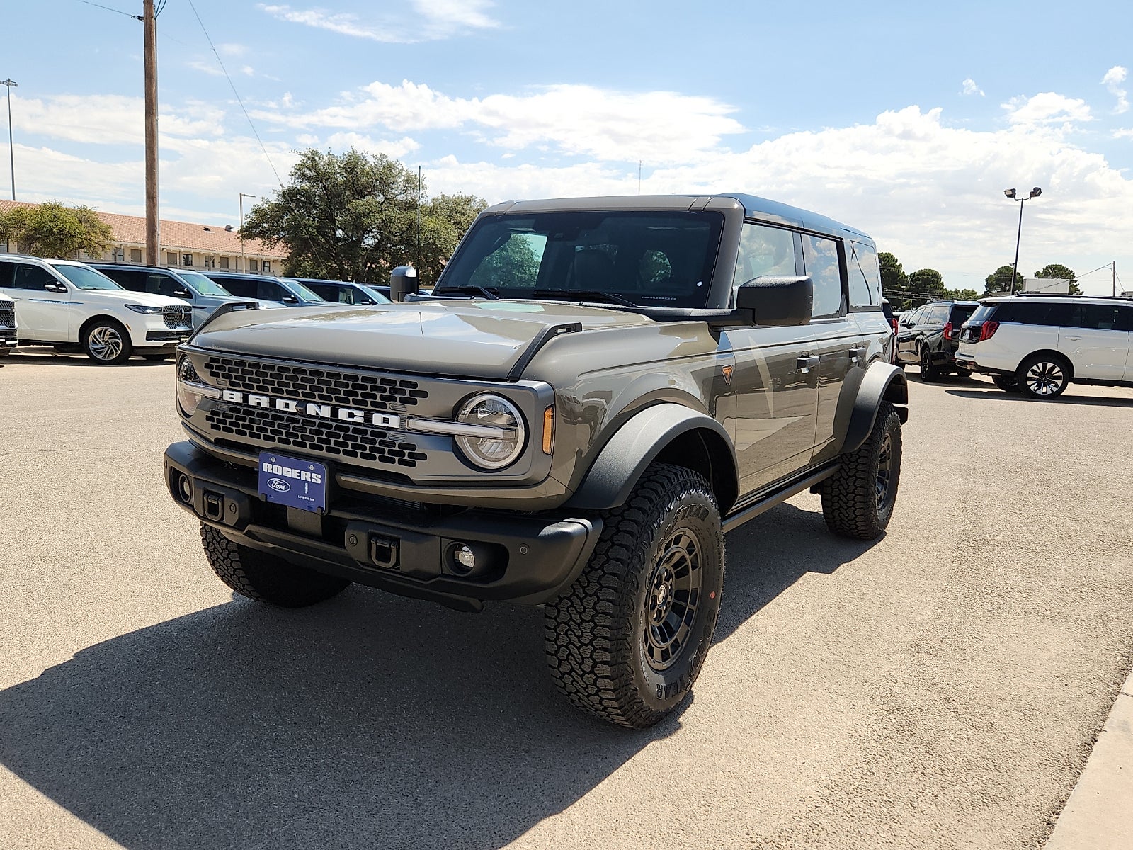 2026 Ford Bronco Badlands
