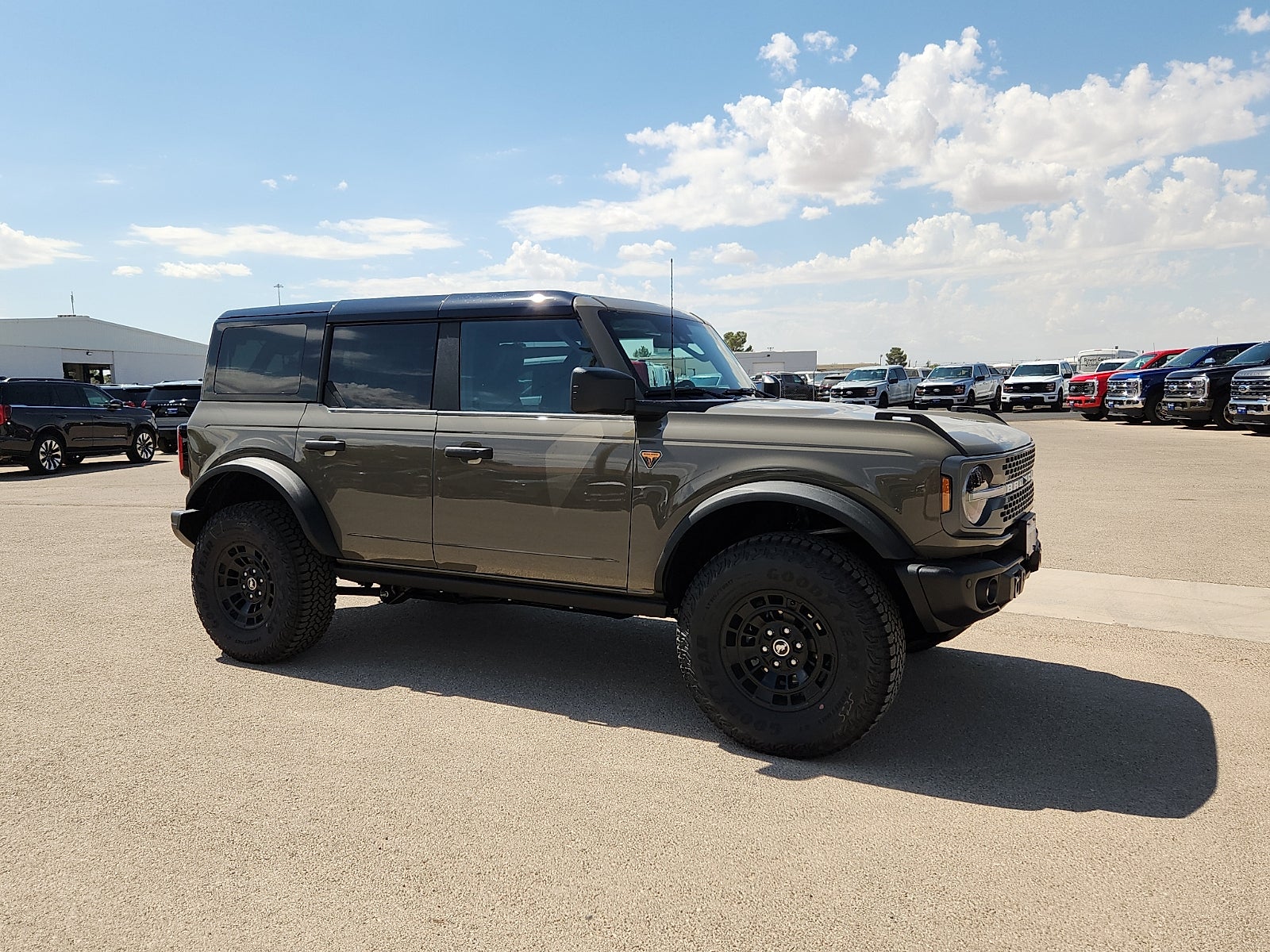 2026 Ford Bronco Badlands