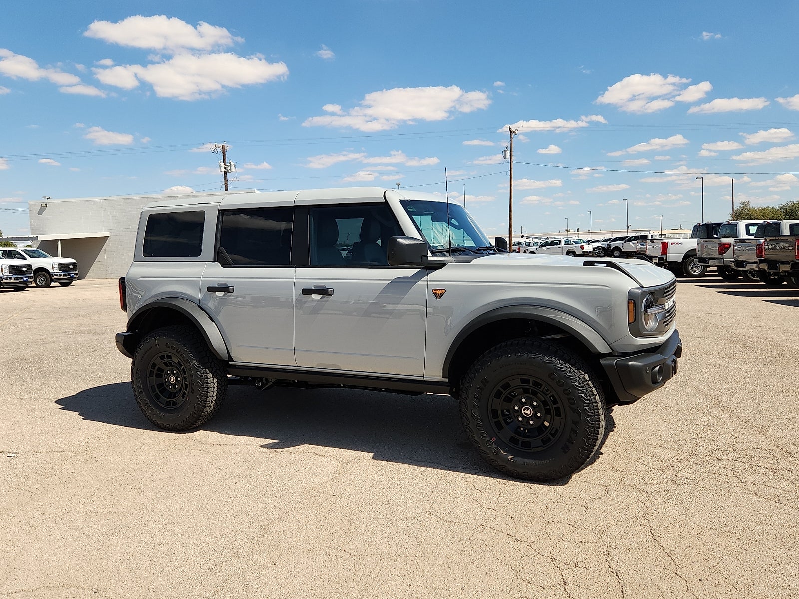 2026 Ford Bronco Badlands