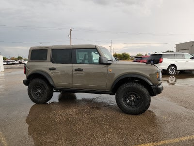 2026 Ford Bronco Badlands