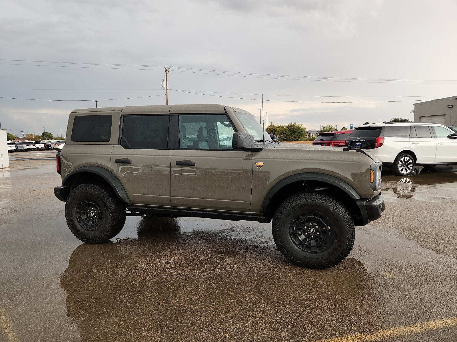 2026 Ford Bronco Badlands