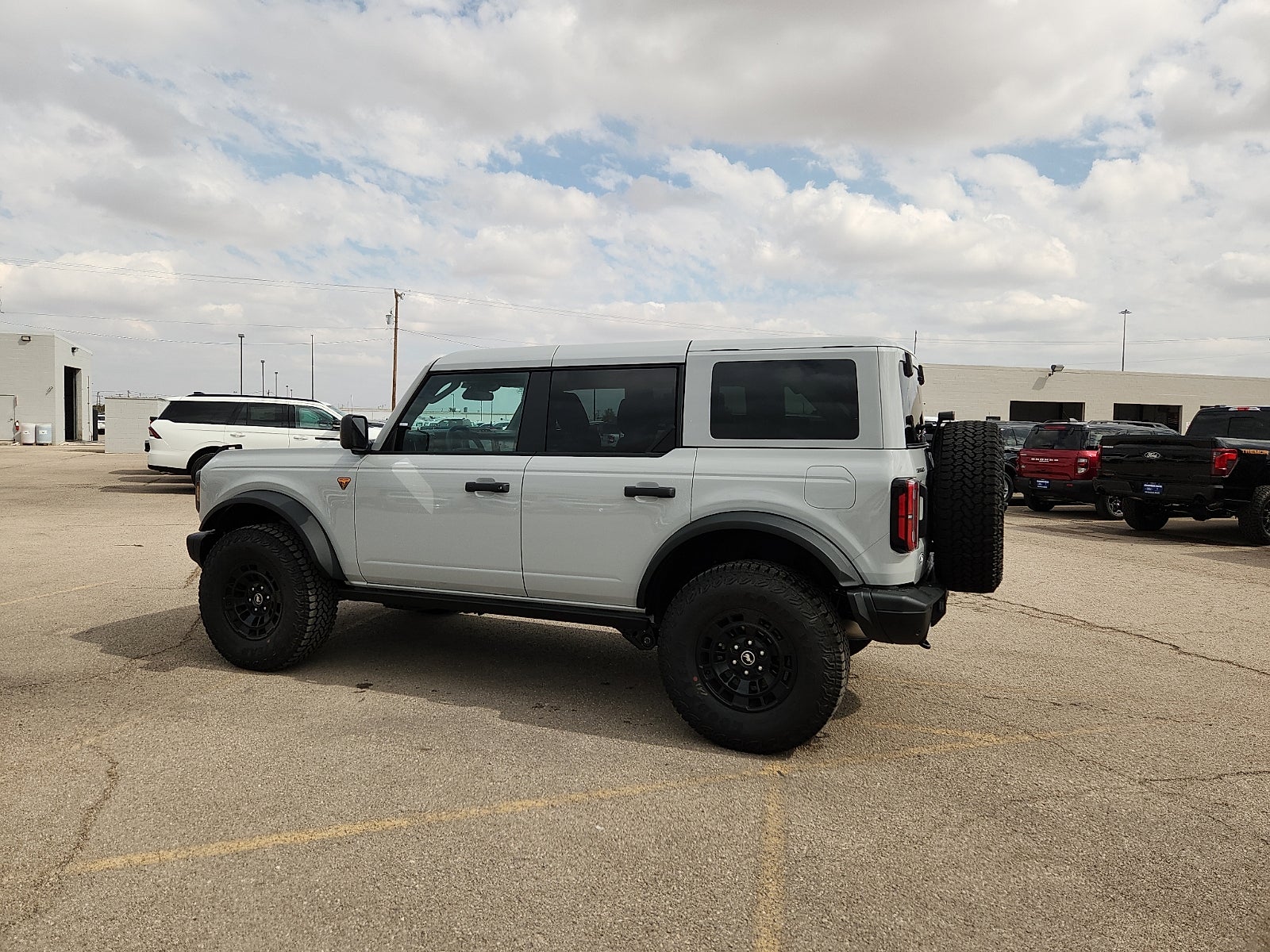 2026 Ford Bronco Badlands