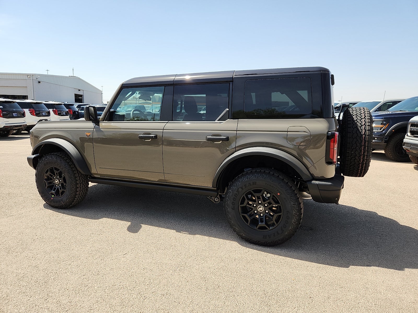 2026 Ford Bronco Badlands