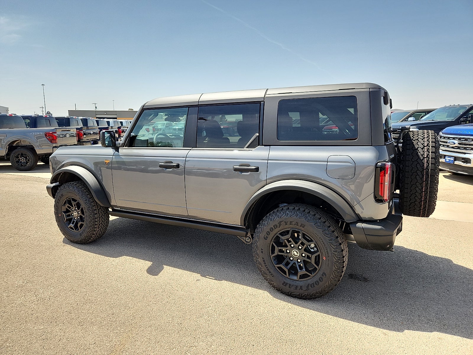 2026 Ford Bronco Badlands