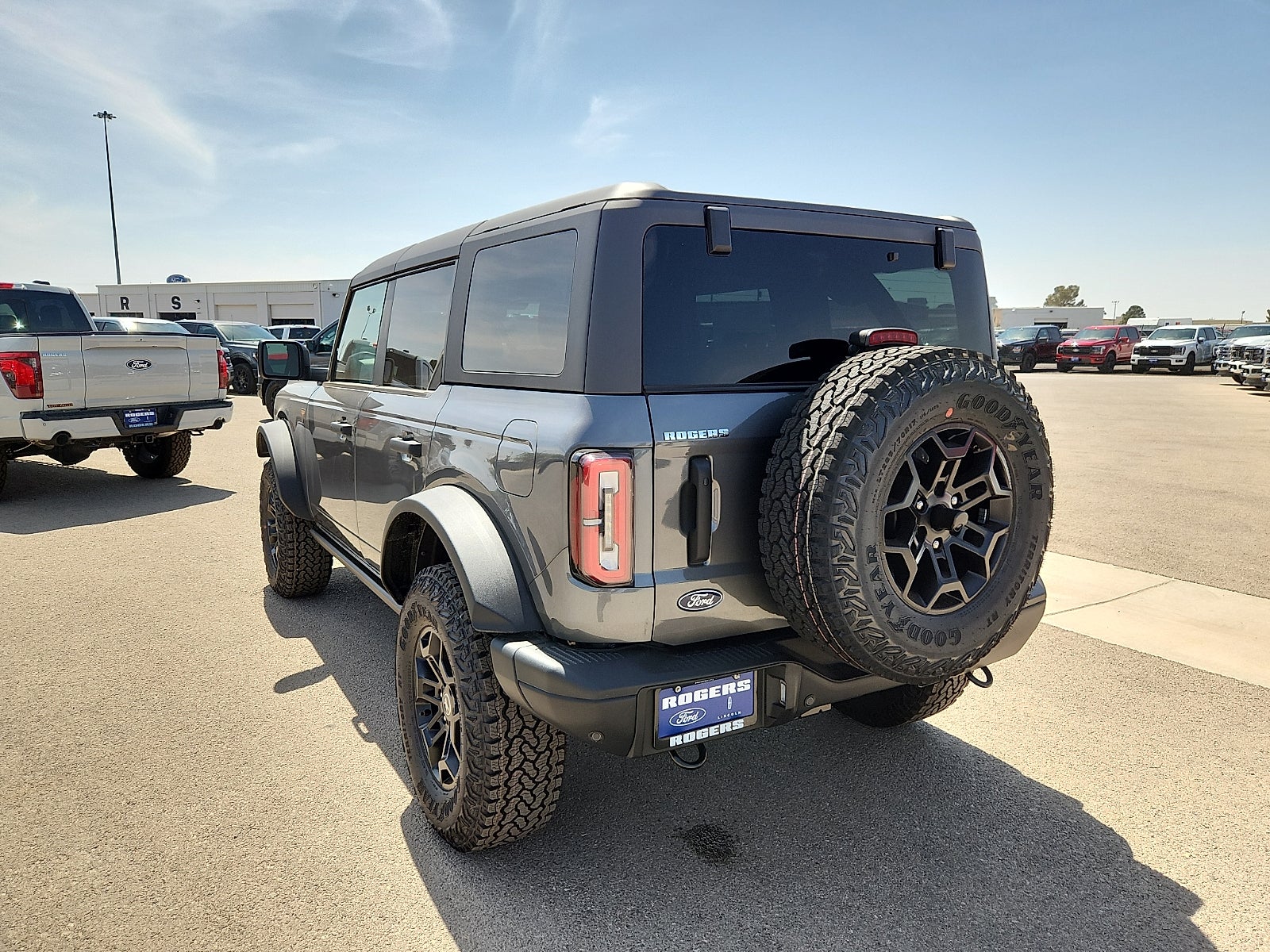 2026 Ford Bronco Badlands