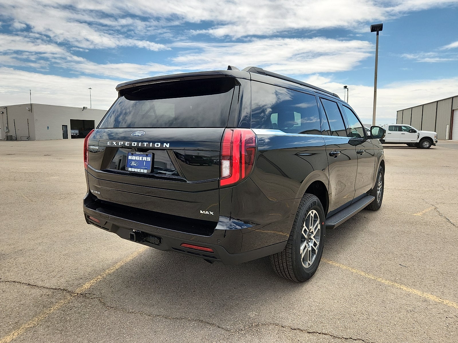 2026 Ford Expedition Max Active