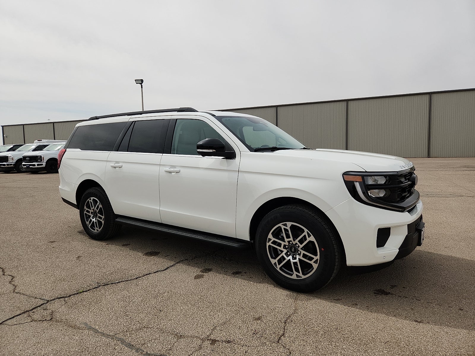 2026 Ford Expedition Max Active