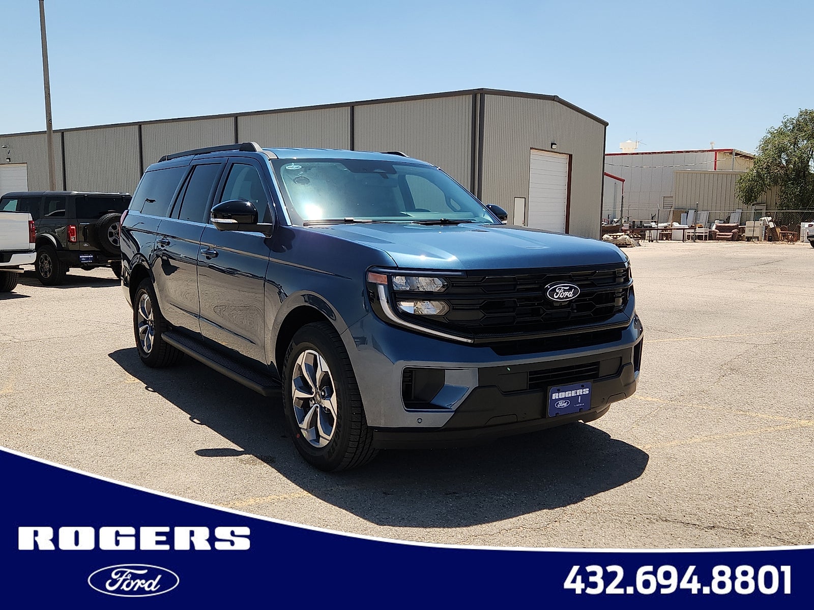 2027 Ford Expedition Max Active