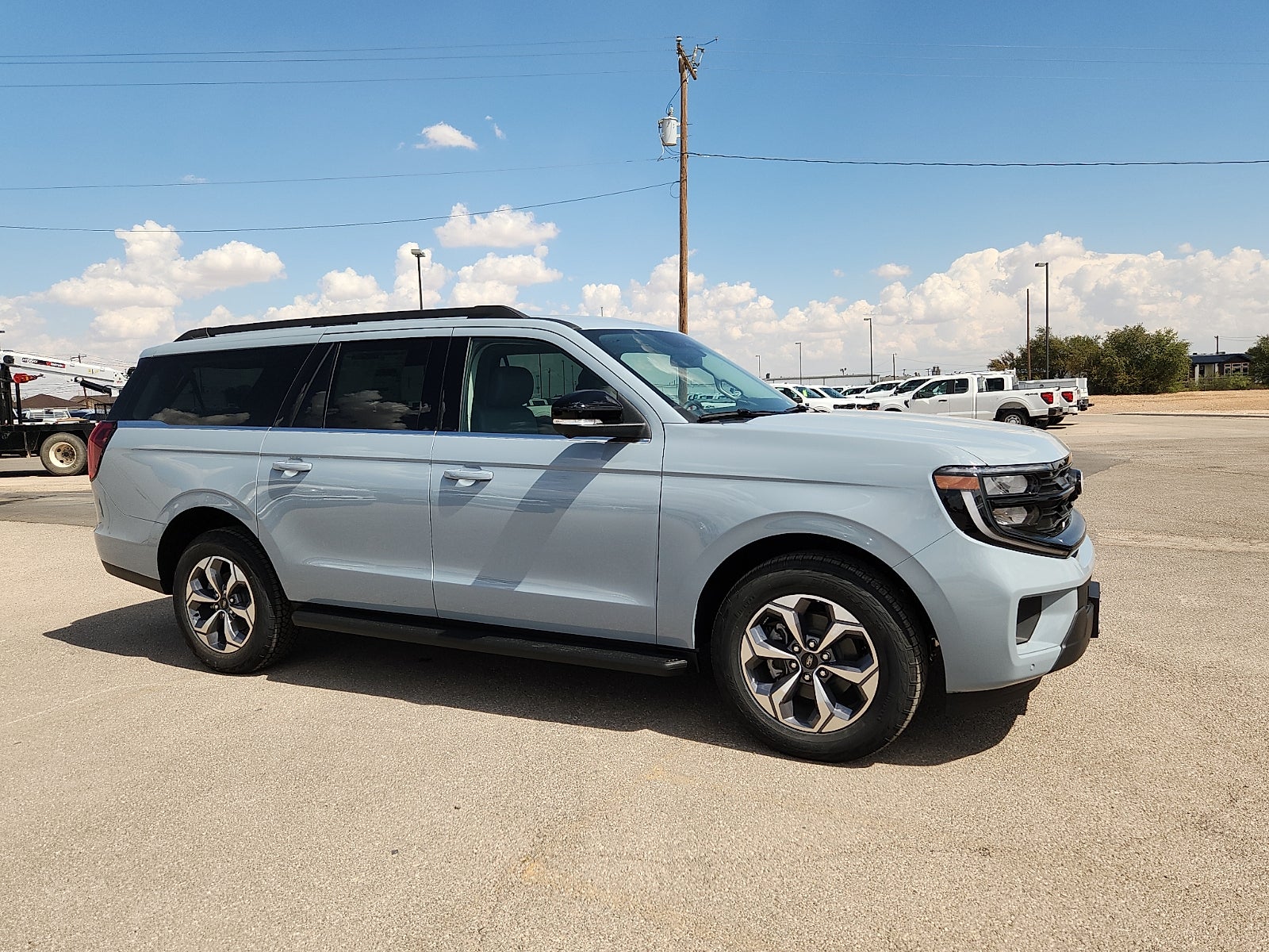 2027 Ford Expedition Max Active