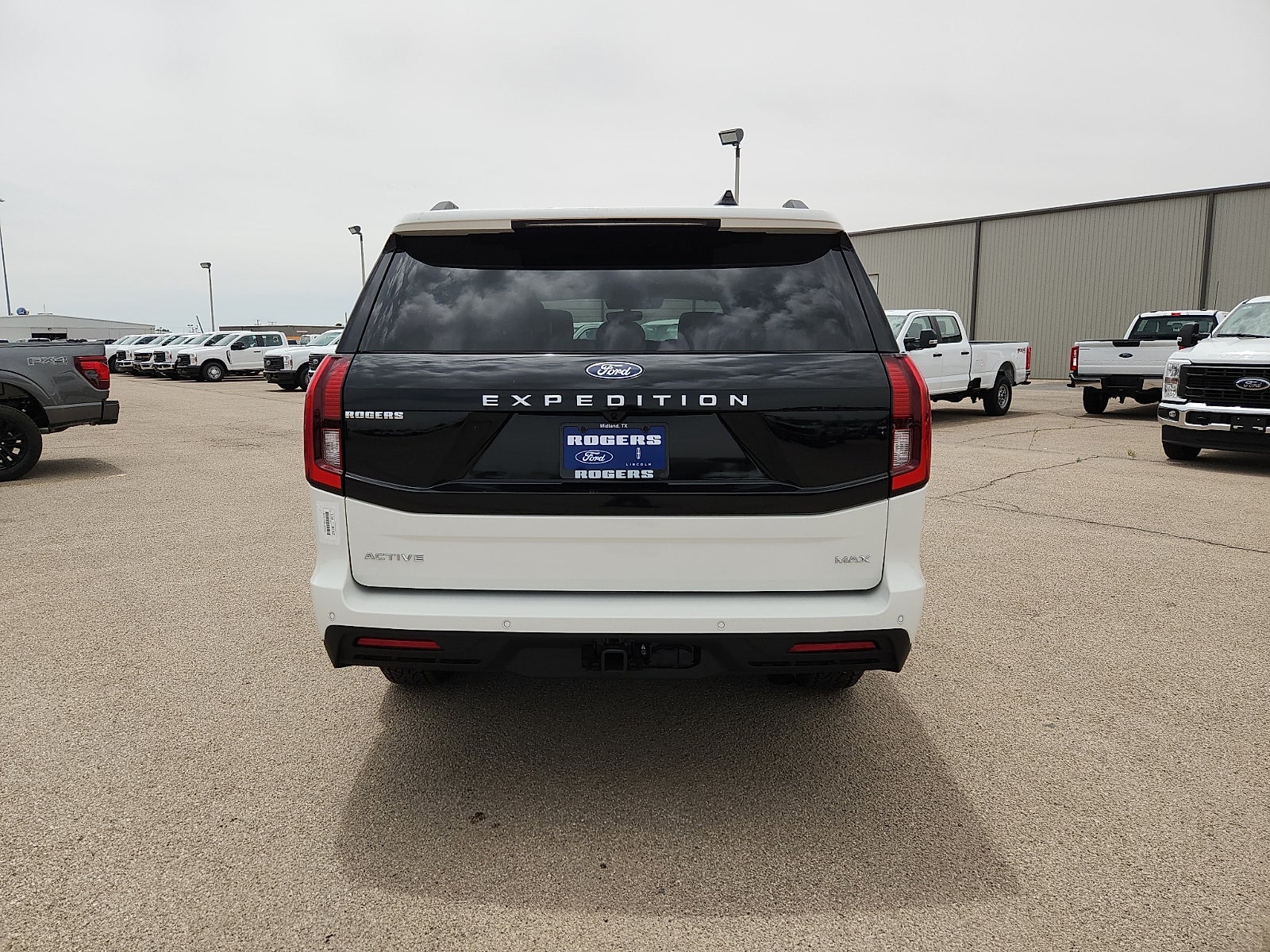 2026 Ford Expedition Max Active