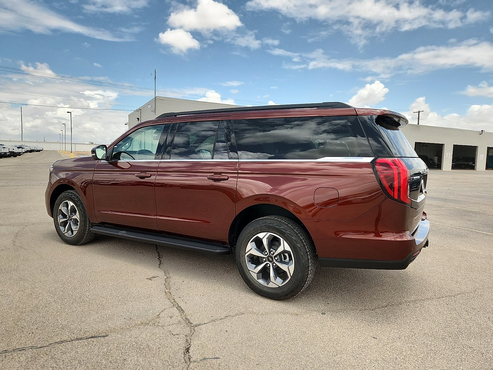 2027 Ford Expedition Max Active
