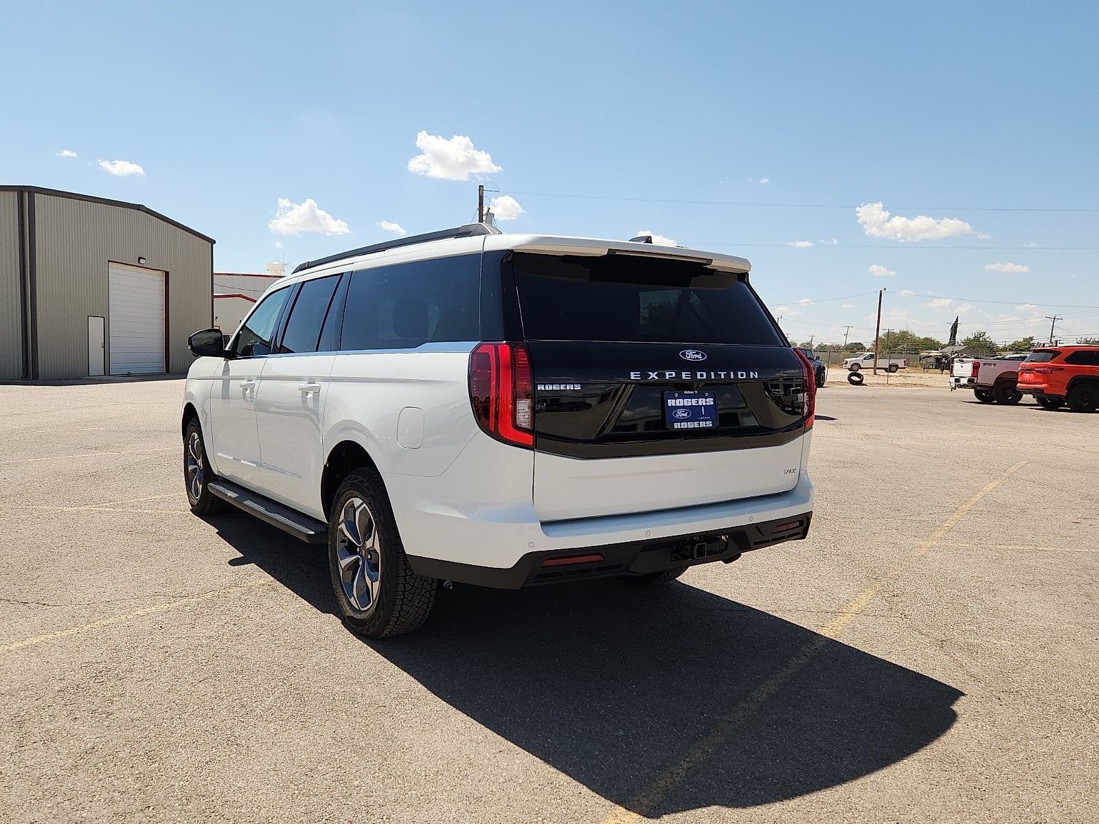 2027 Ford Expedition Max Active