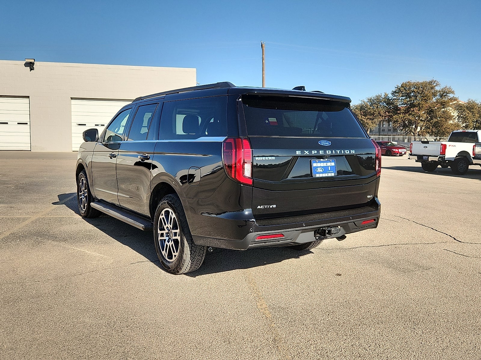 2025 Ford Expedition Max Active