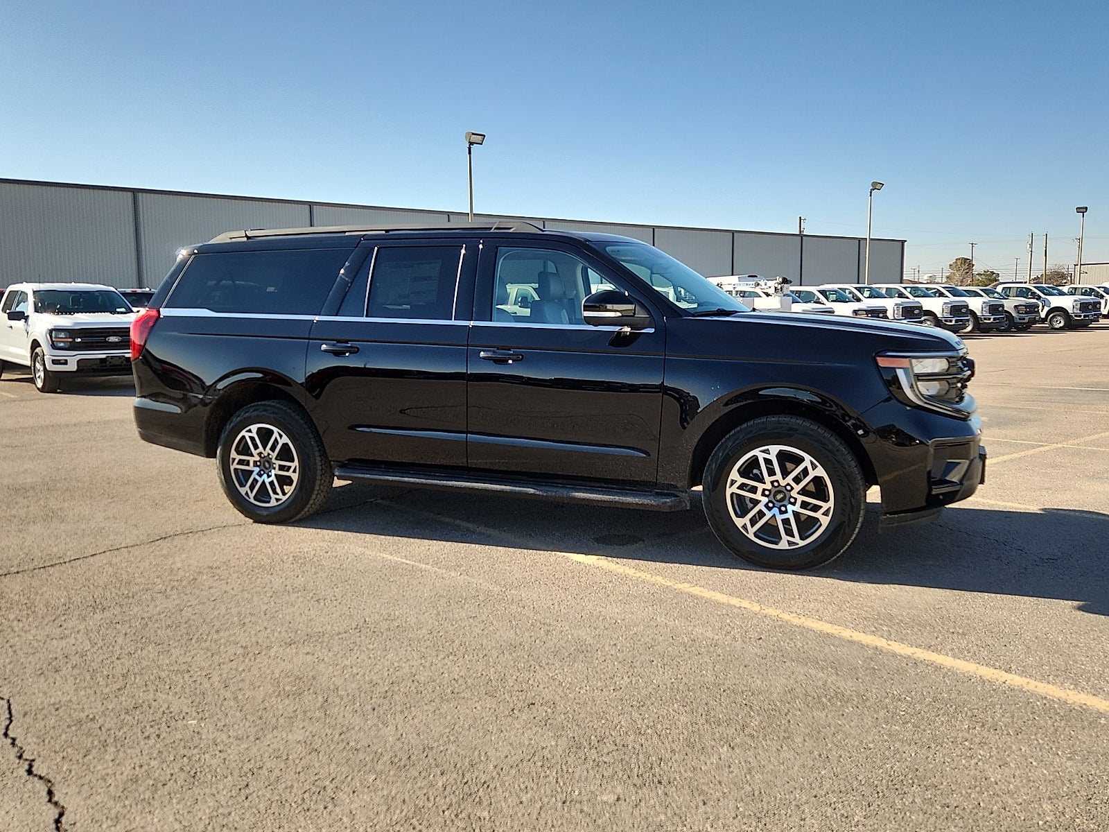 2025 Ford Expedition Max Active