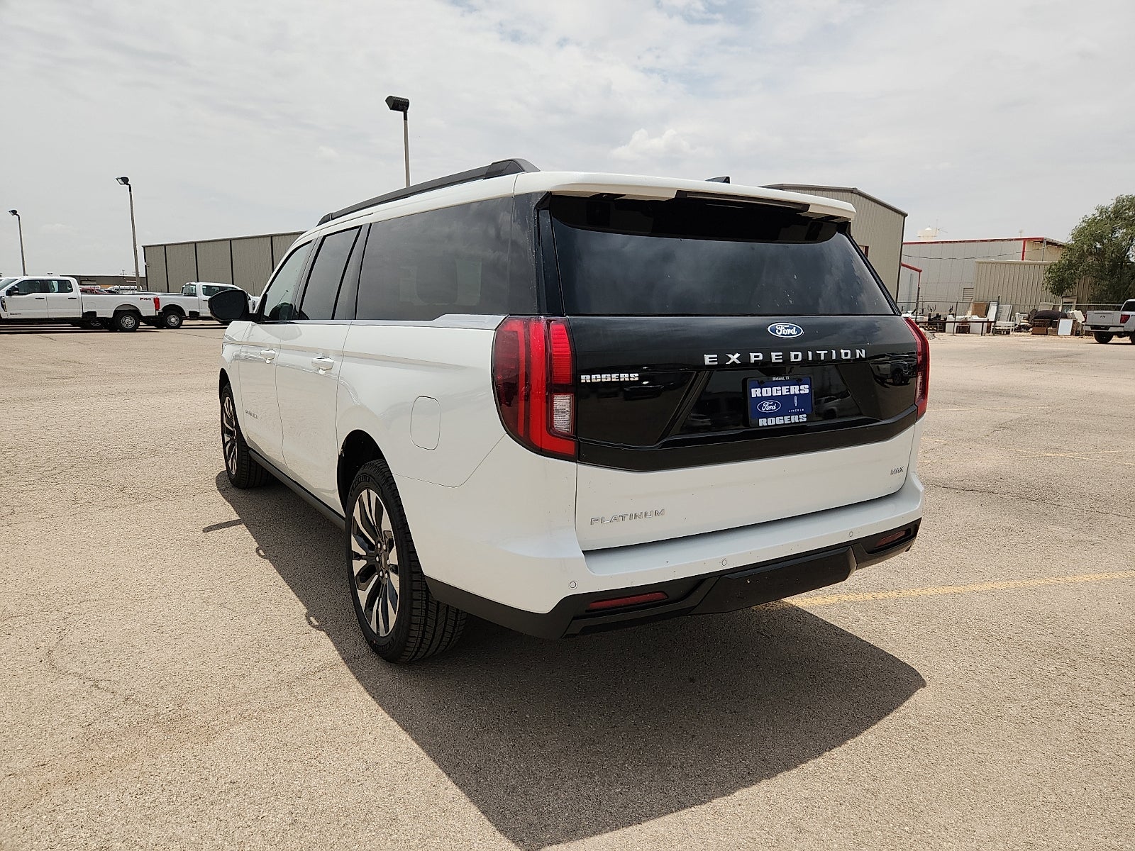 2027 Ford Expedition Max Platinum