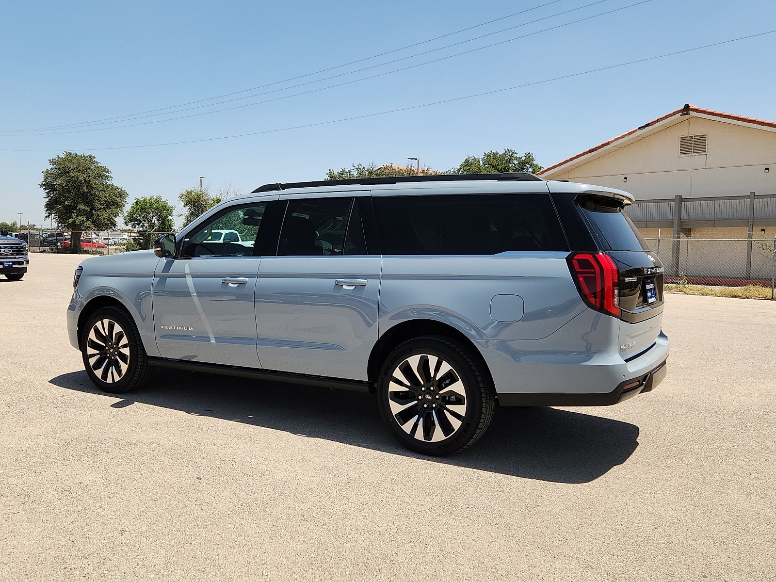 2027 Ford Expedition Max Platinum