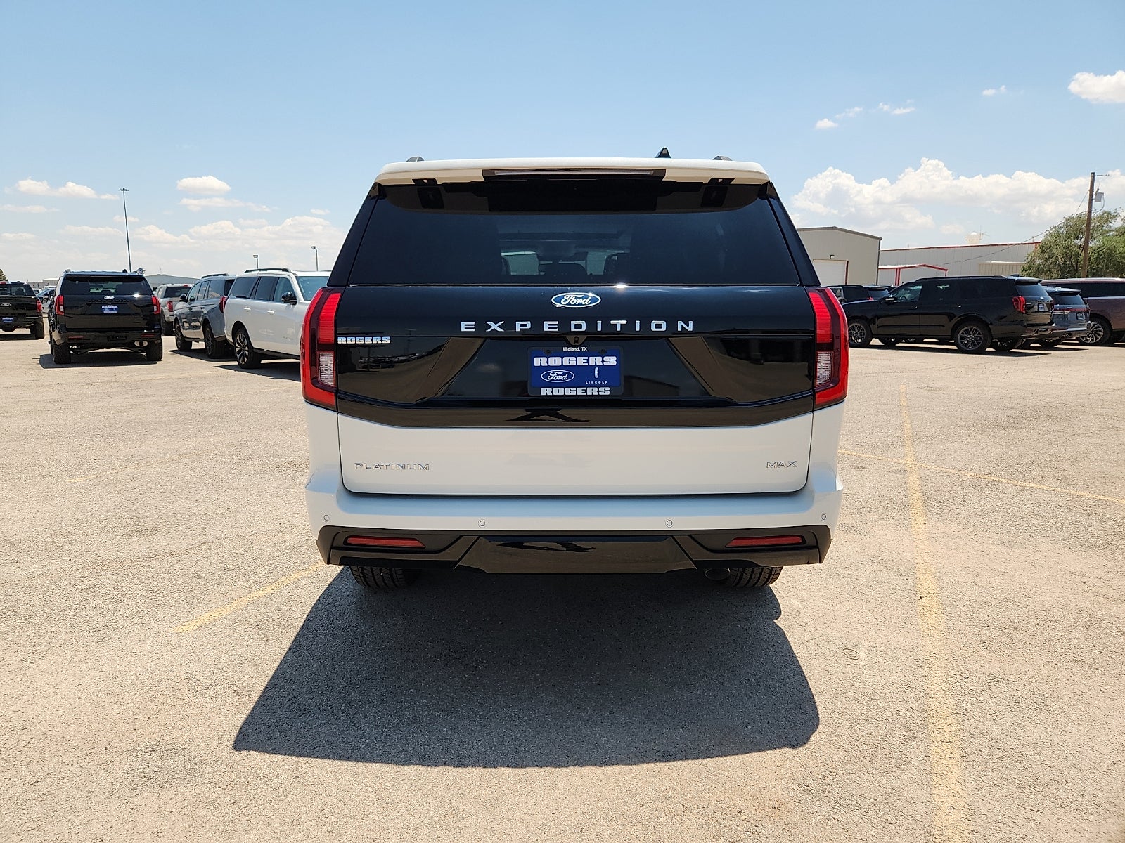 2027 Ford Expedition Max Platinum