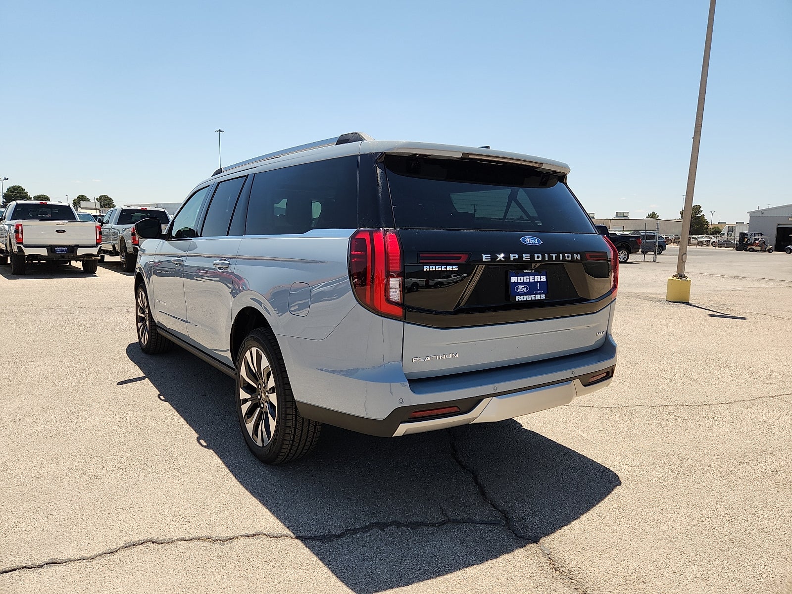 2026 Ford Expedition Max Platinum