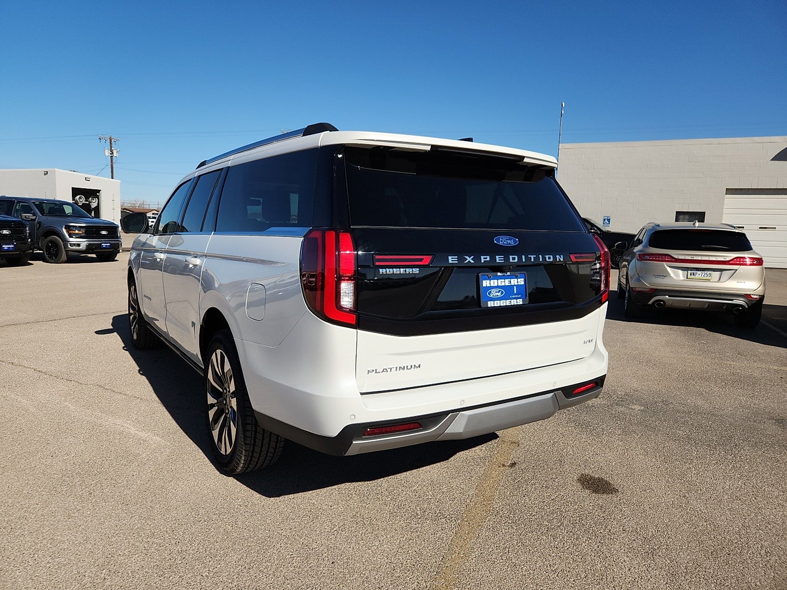 2026 Ford Expedition Max Platinum