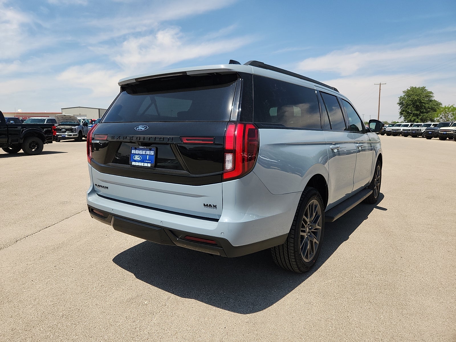 2026 Ford Expedition Max Platinum