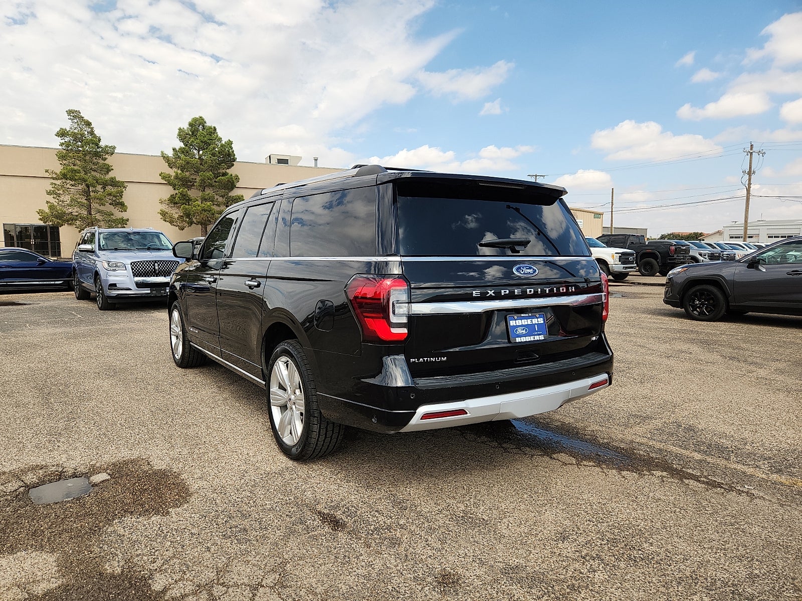 2024 Ford Expedition Max Platinum