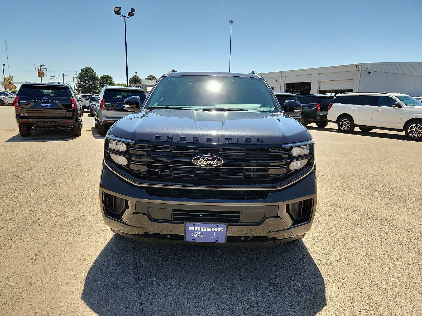 2026 Ford Expedition Max Platinum