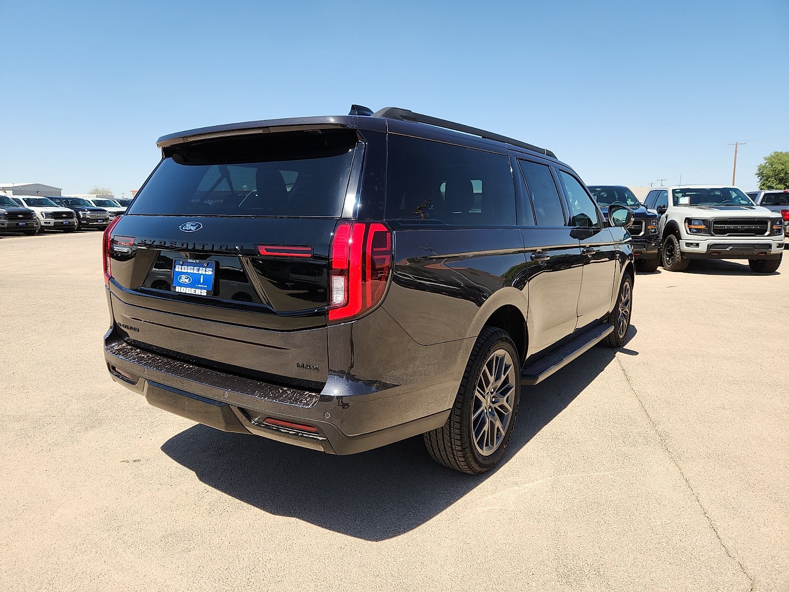 2026 Ford Expedition Max Platinum