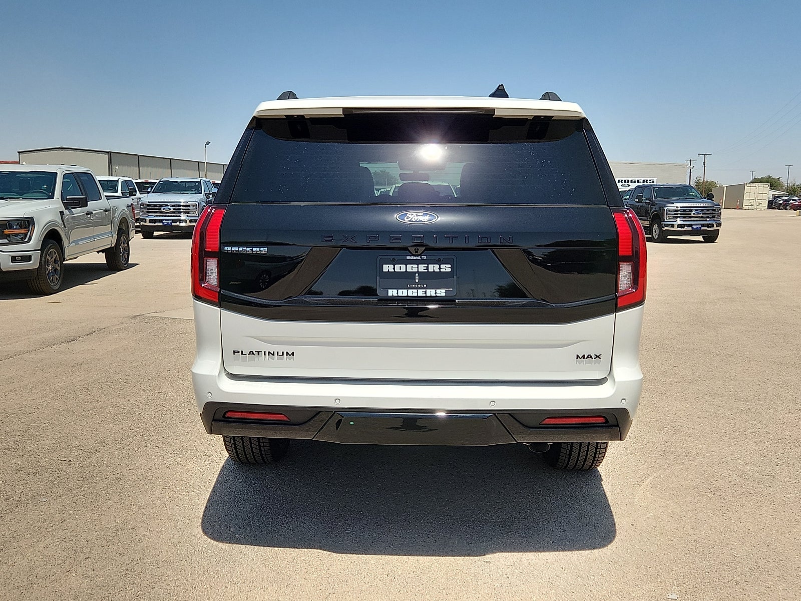 2027 Ford Expedition Max Platinum