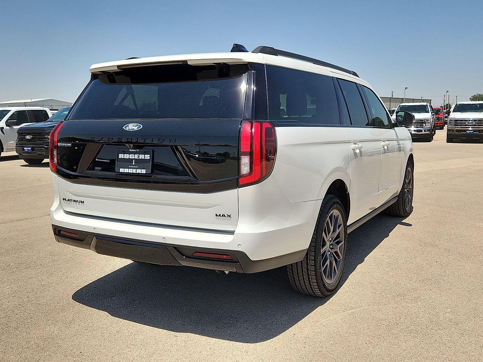 2027 Ford Expedition Max Platinum