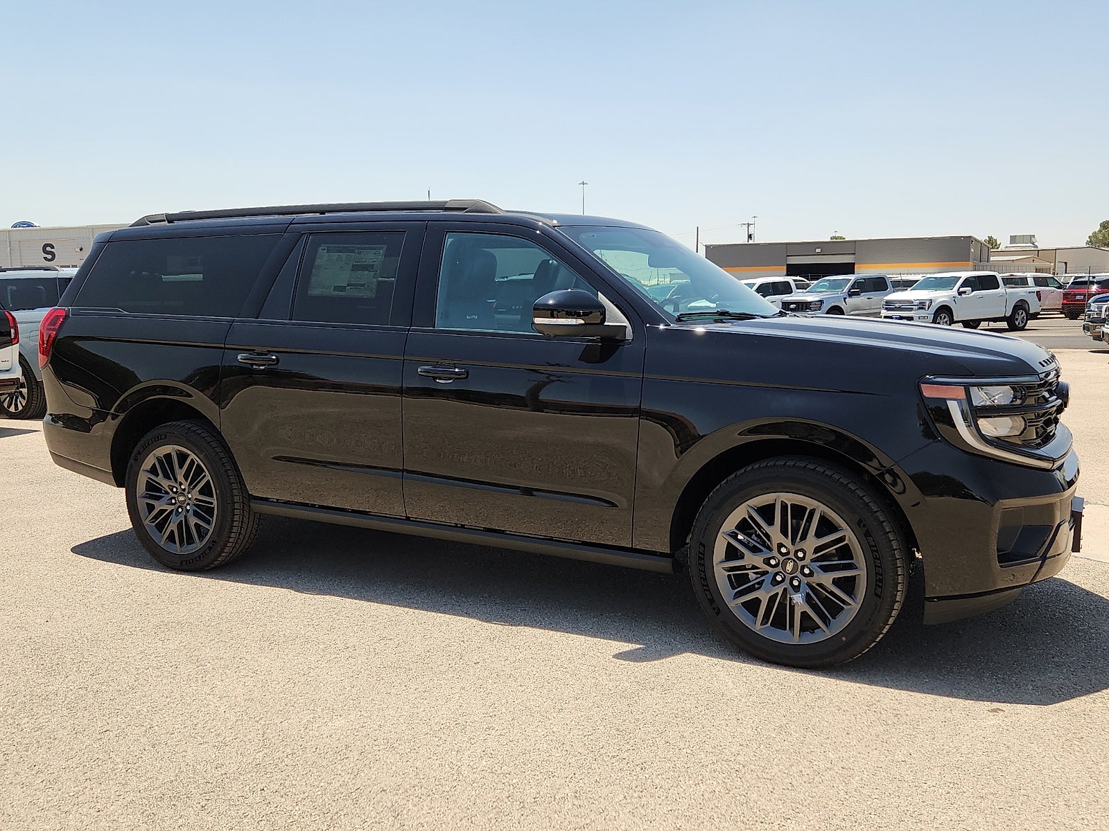 2027 Ford Expedition Max Platinum