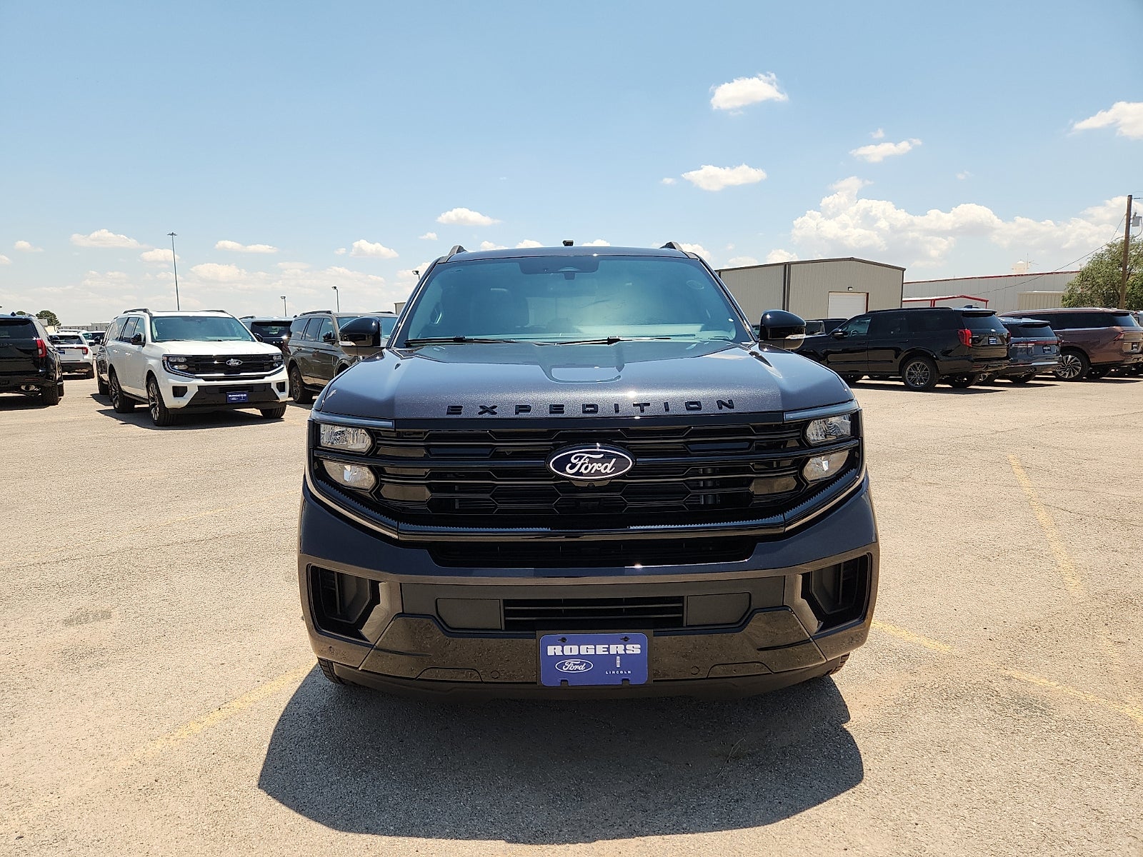 2027 Ford Expedition Max Platinum