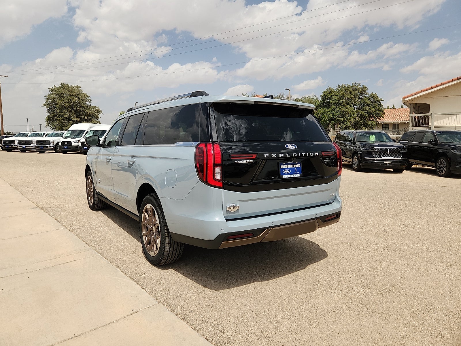 2027 Ford Expedition Max King Ranch