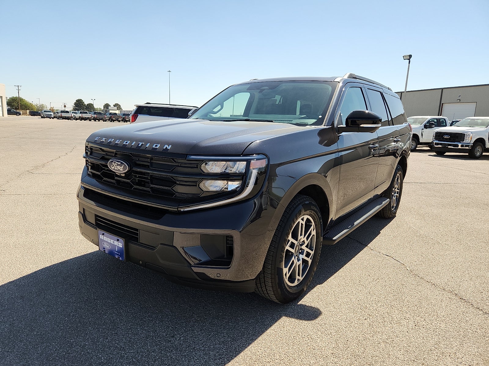 2025 Ford Expedition Active