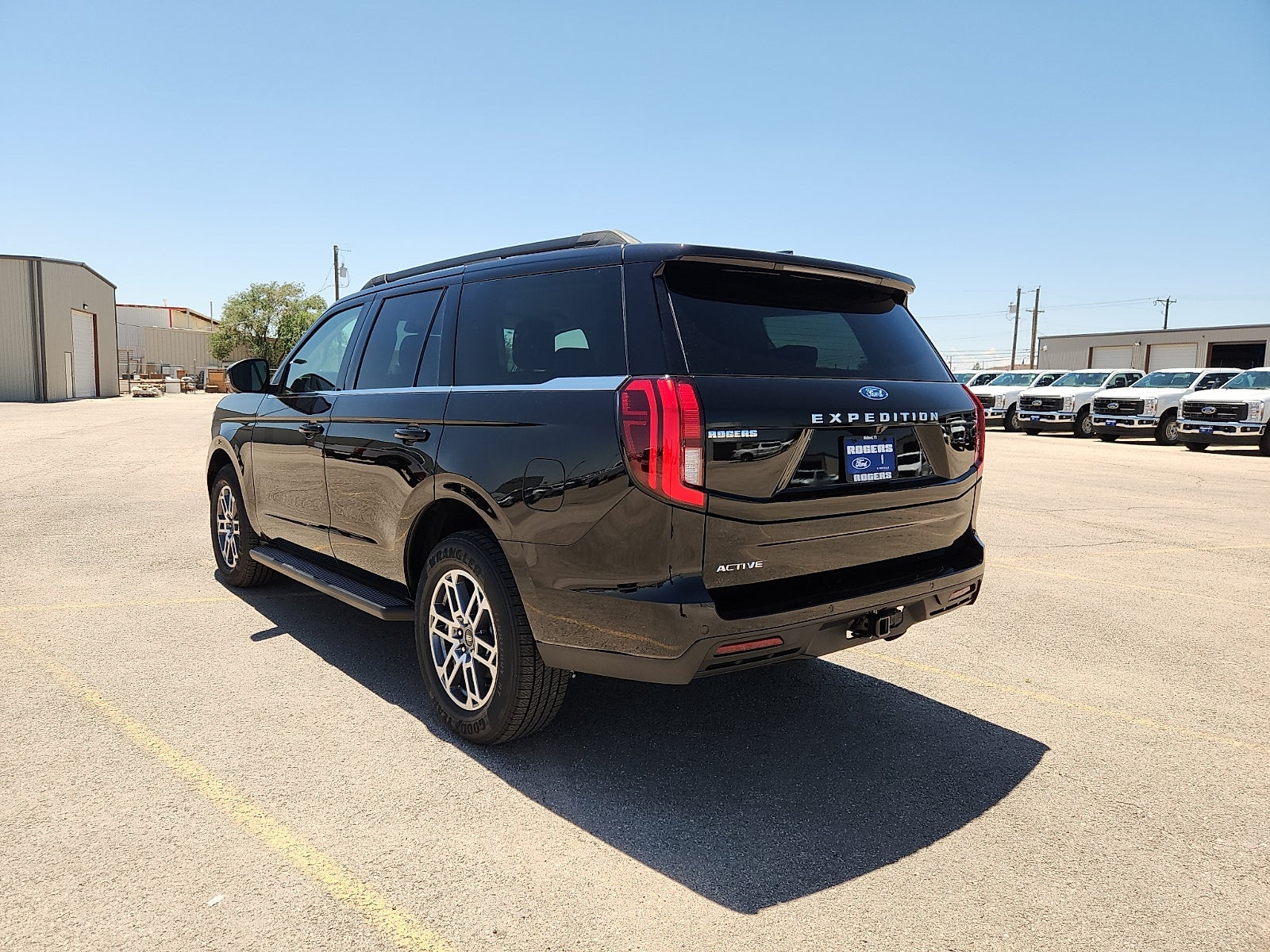 2026 Ford Expedition Active