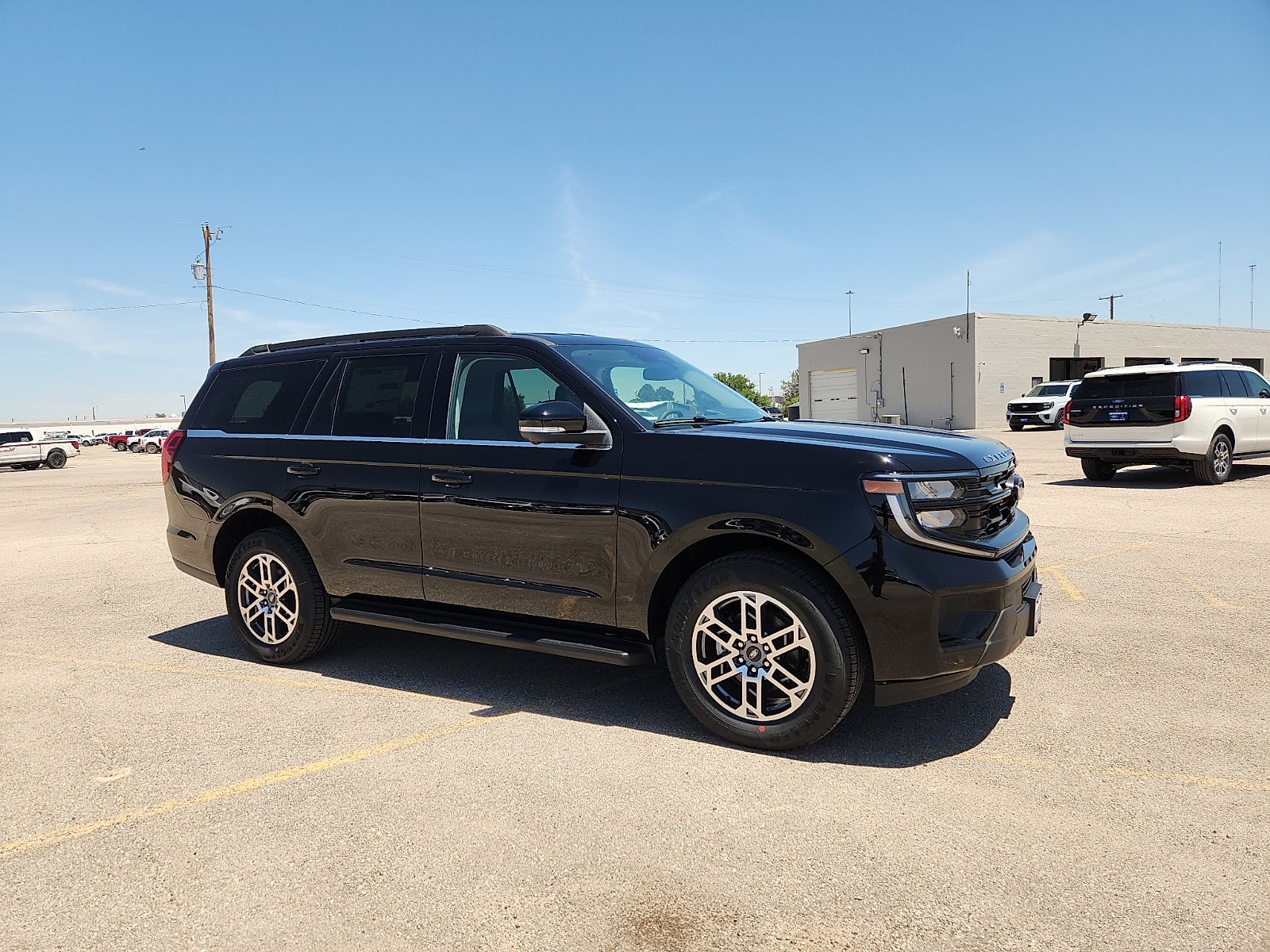 2026 Ford Expedition Active