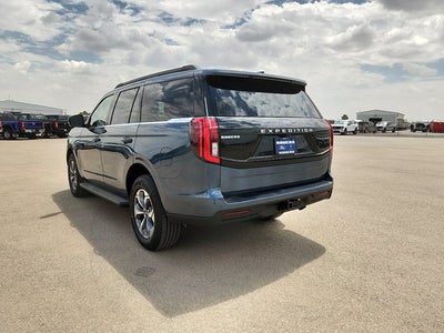2027 Ford Expedition Active