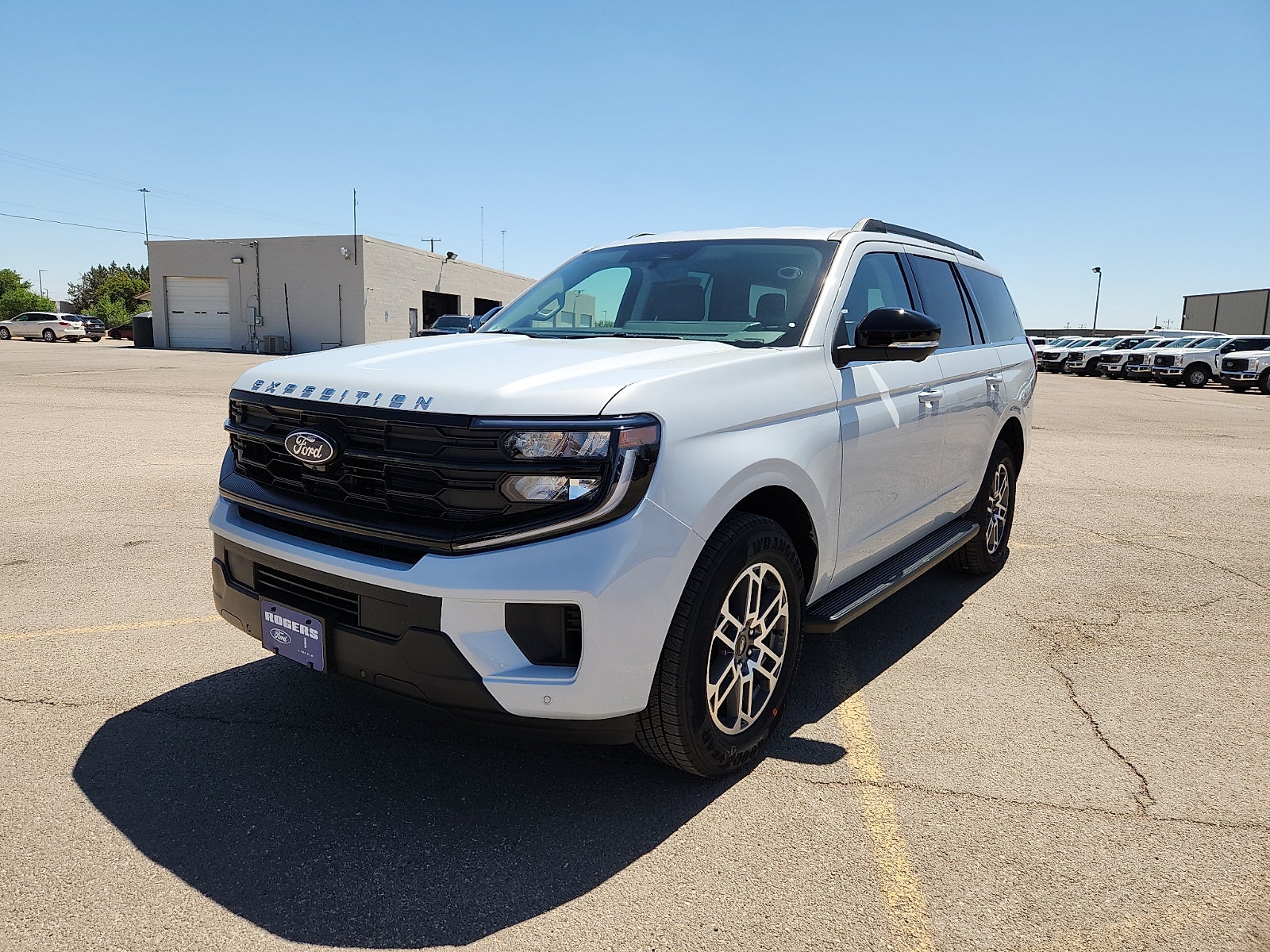 2026 Ford Expedition Active