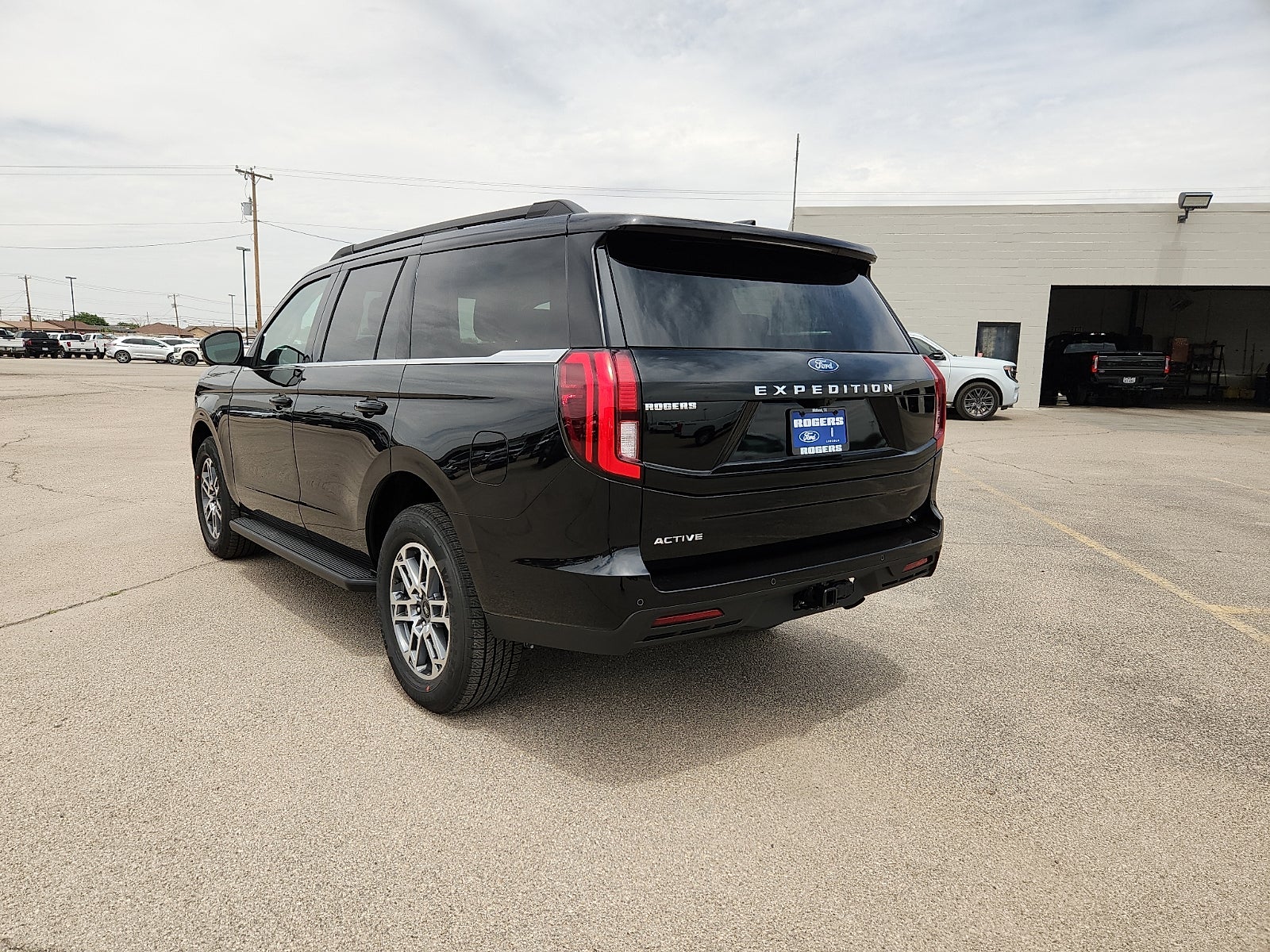 2026 Ford Expedition Active