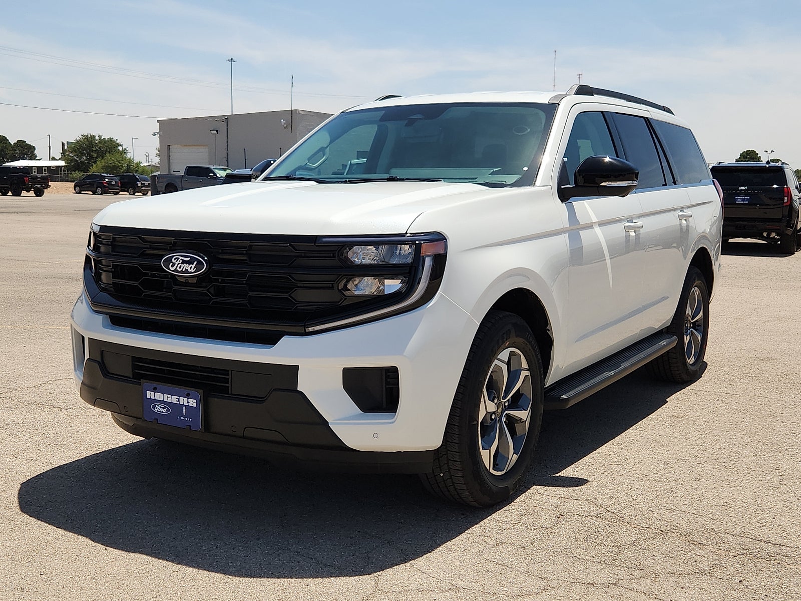 2027 Ford Expedition Active