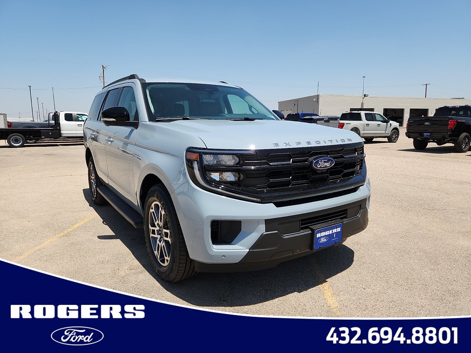 2026 Ford Expedition Active