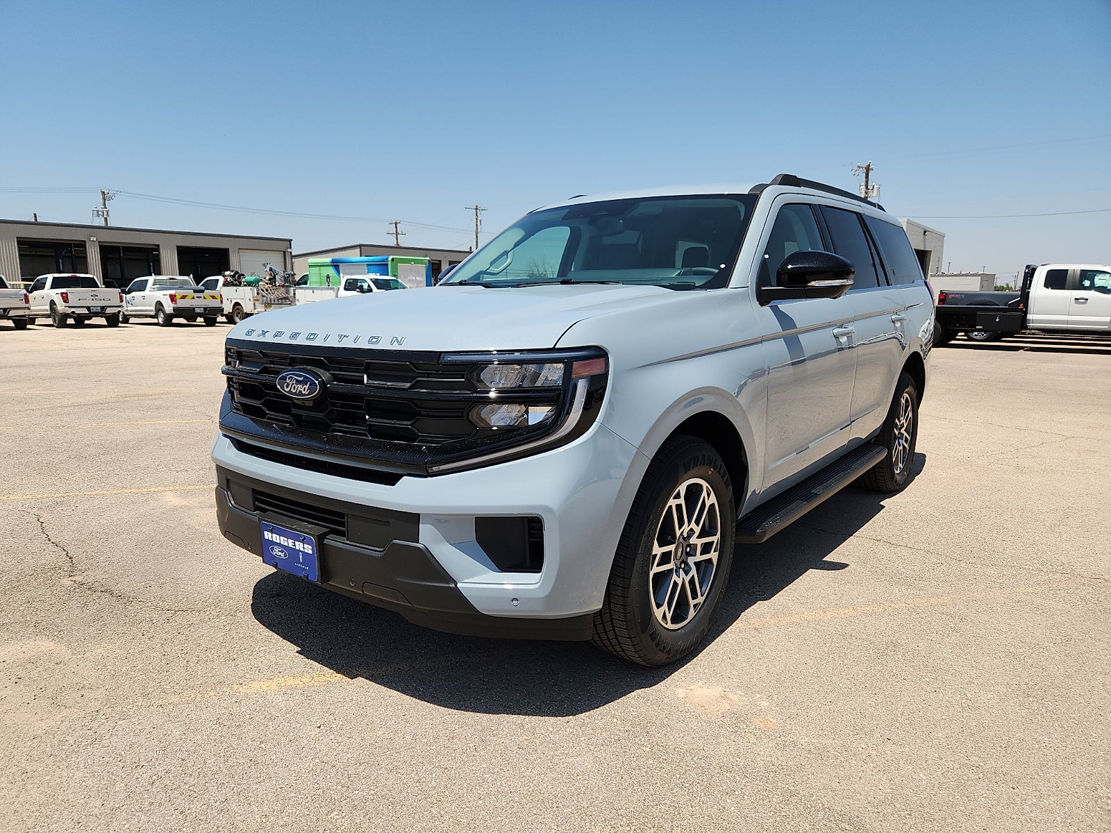 2026 Ford Expedition Active