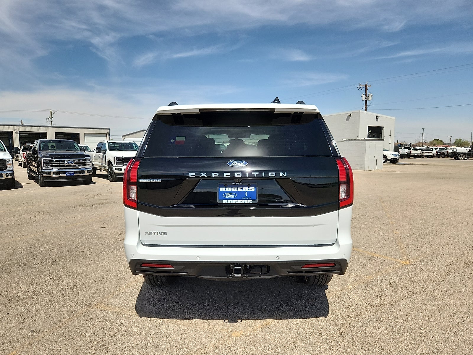 2025 Ford Expedition Active