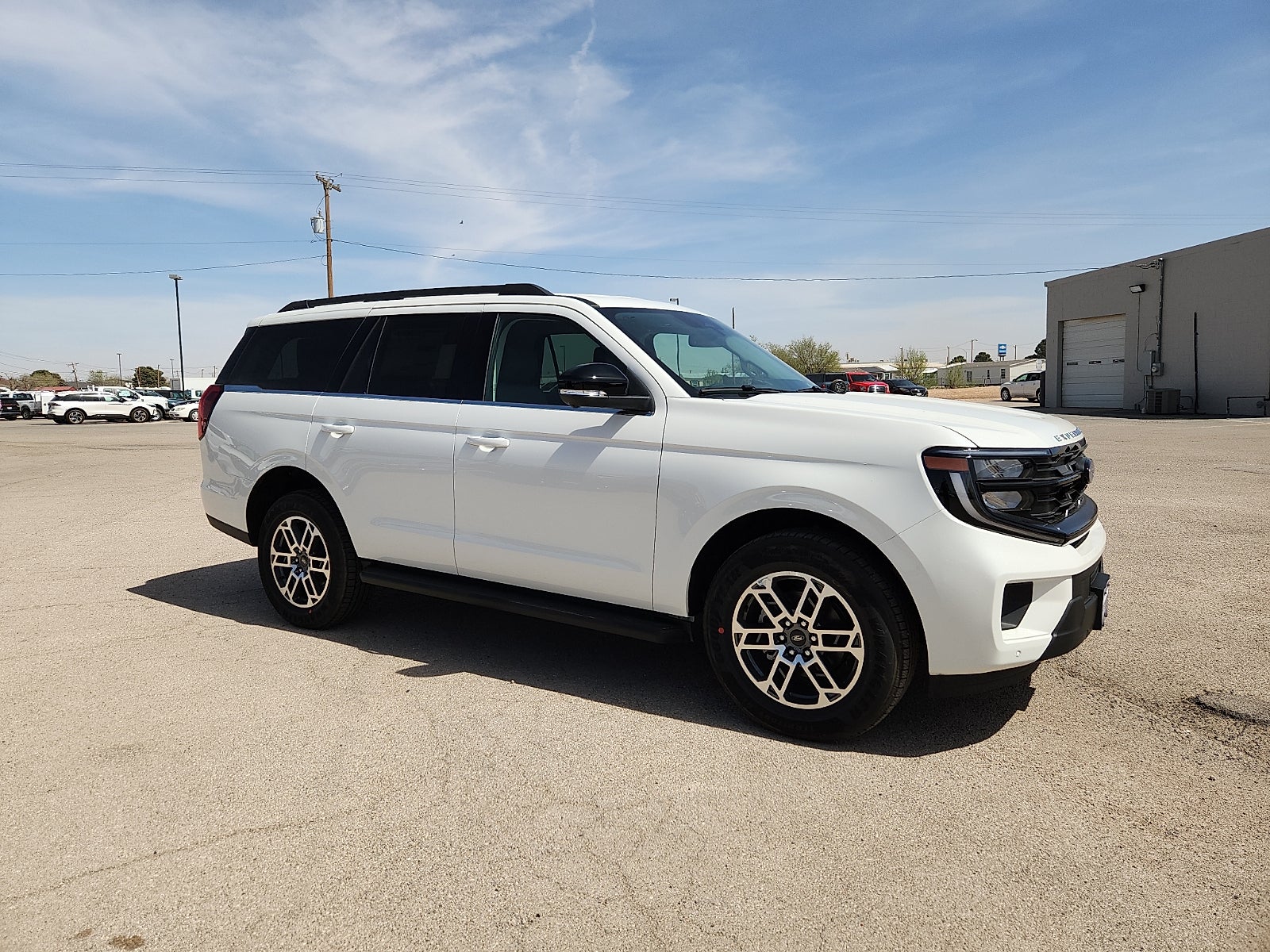 2026 Ford Expedition Active