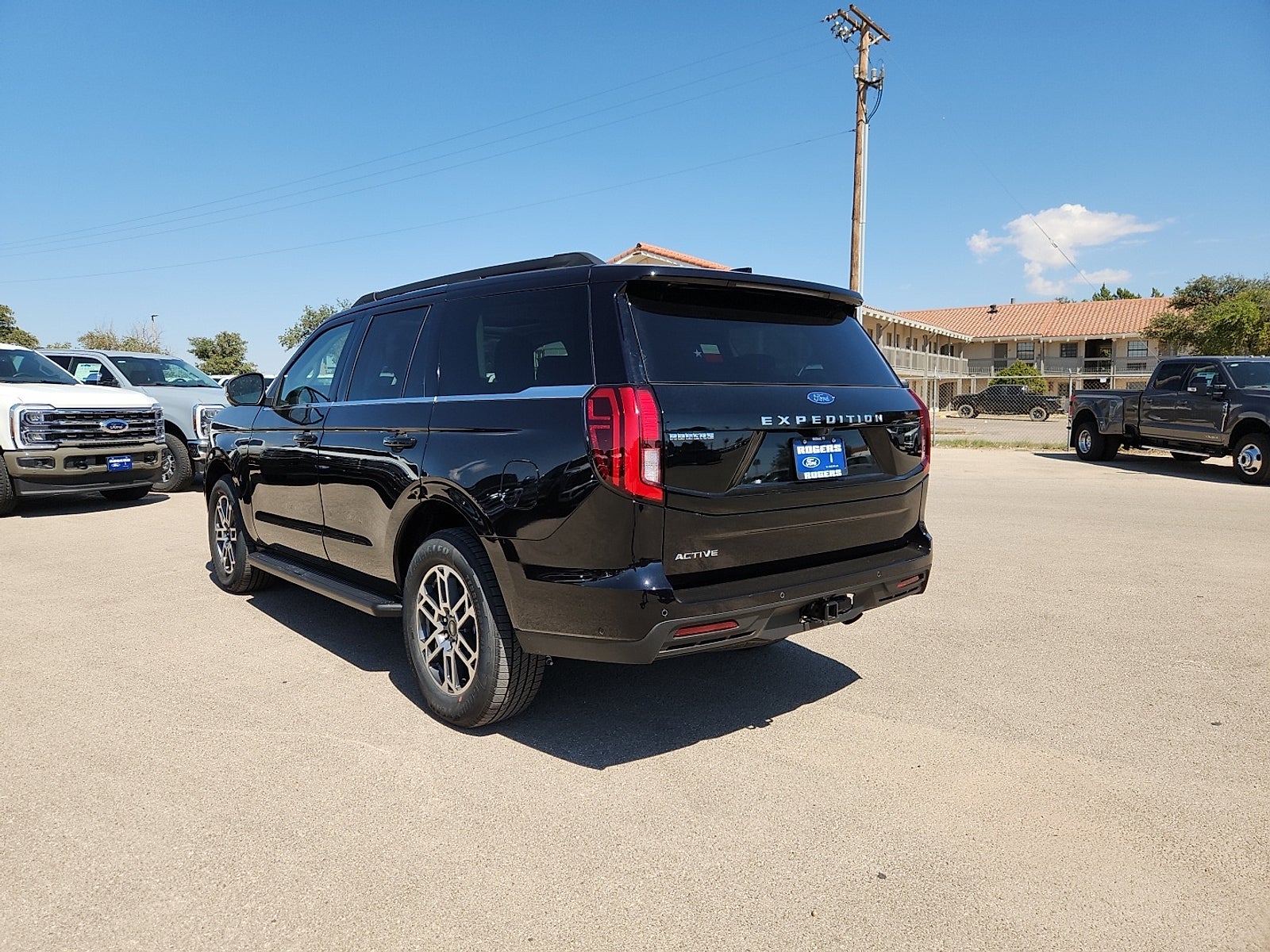 2025 Ford Expedition Active