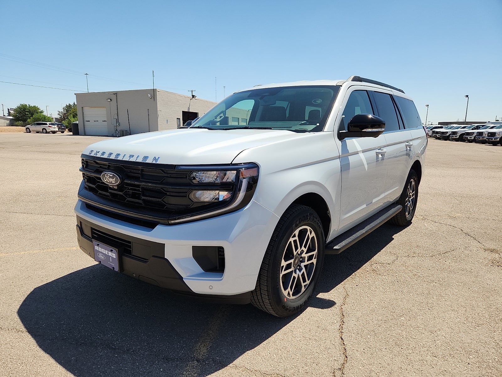 2026 Ford Expedition Active