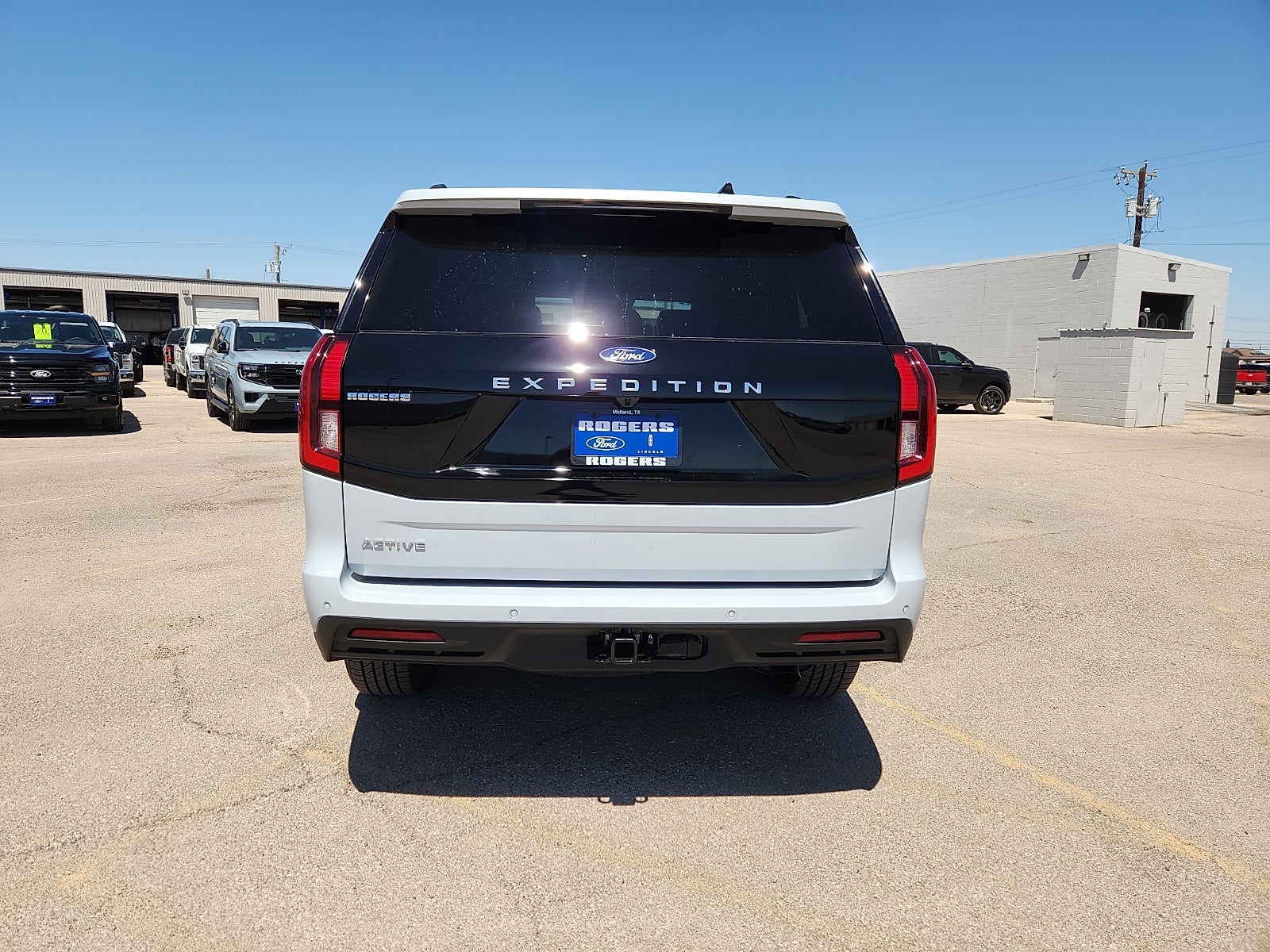 2026 Ford Expedition Active