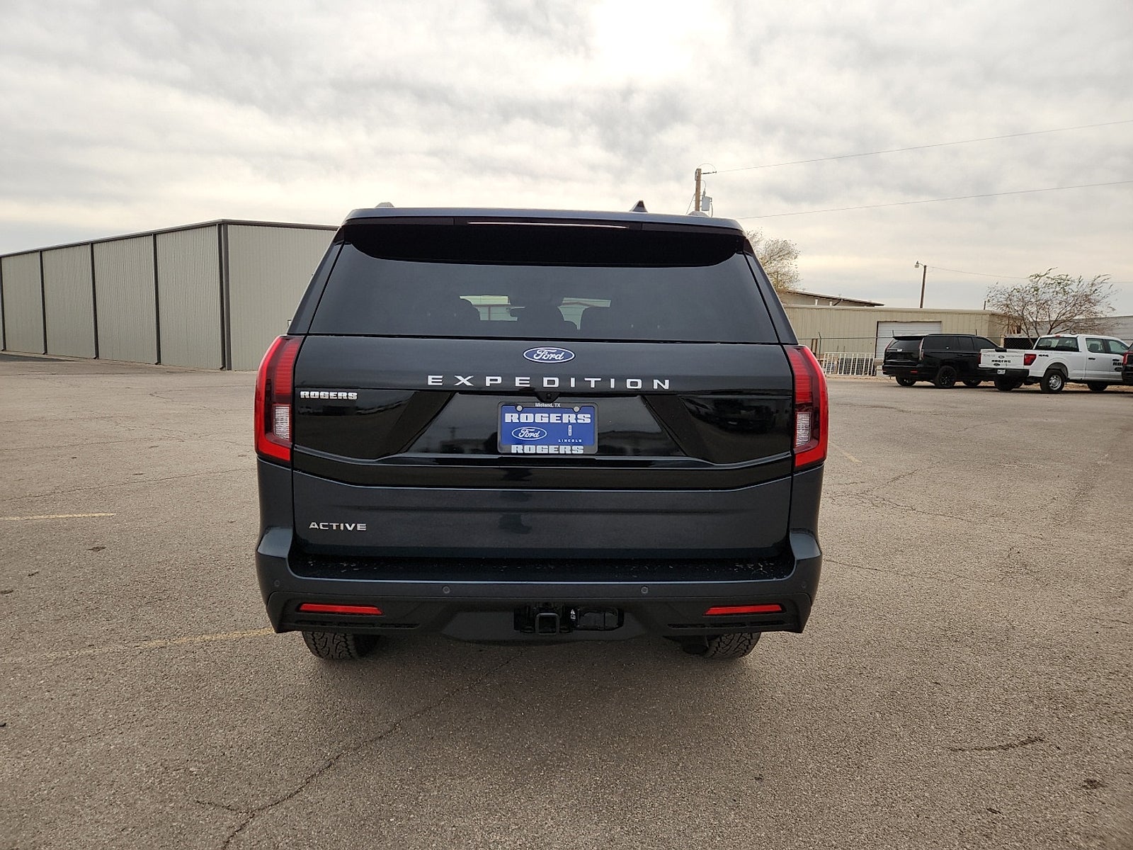 2026 Ford Expedition Active